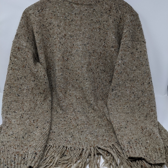 Knitted Long Wool Sweater with Frills - Picture 1 of 2